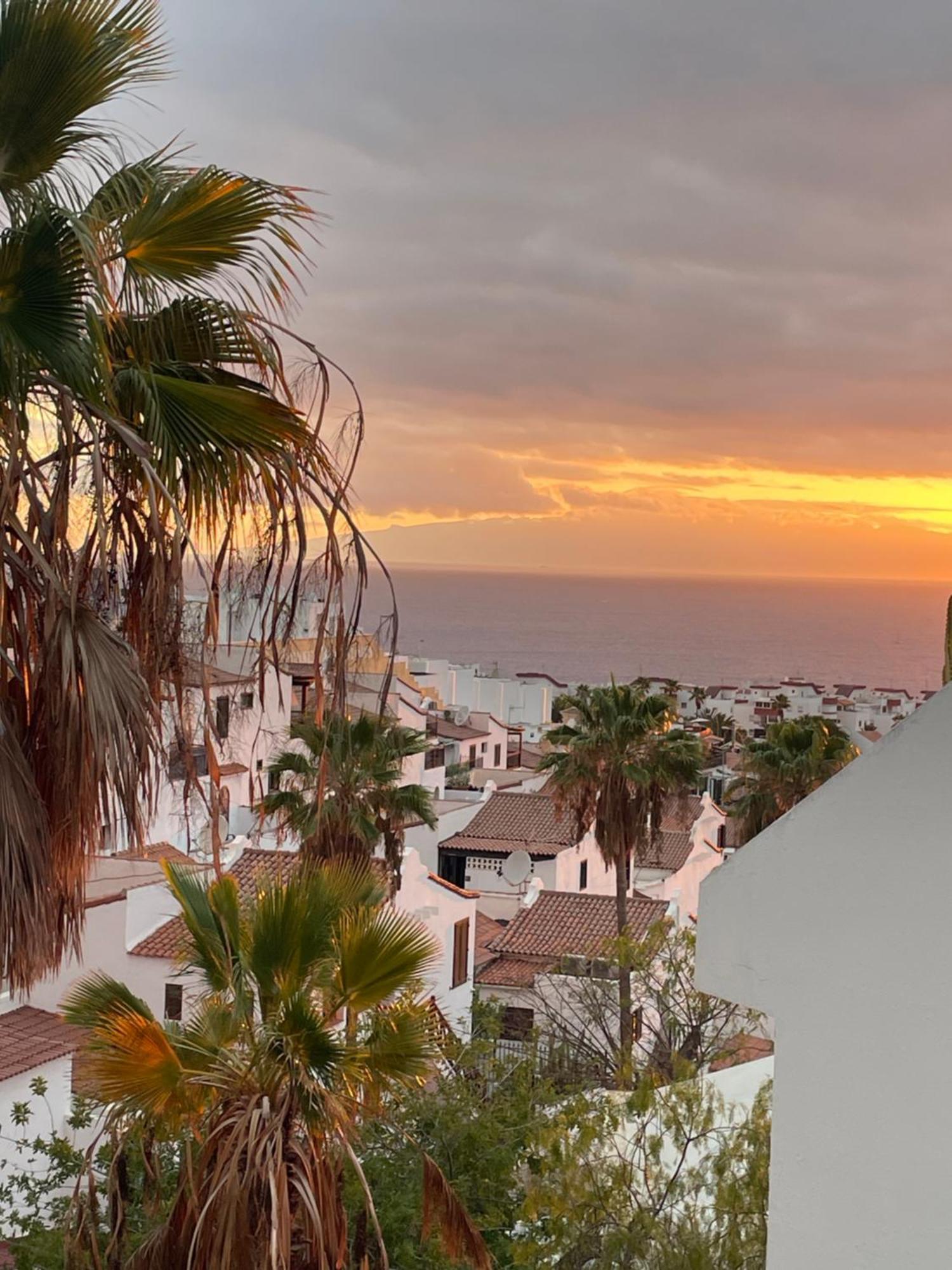 Tenerife Holidays Costa Adeje  Luaran gambar